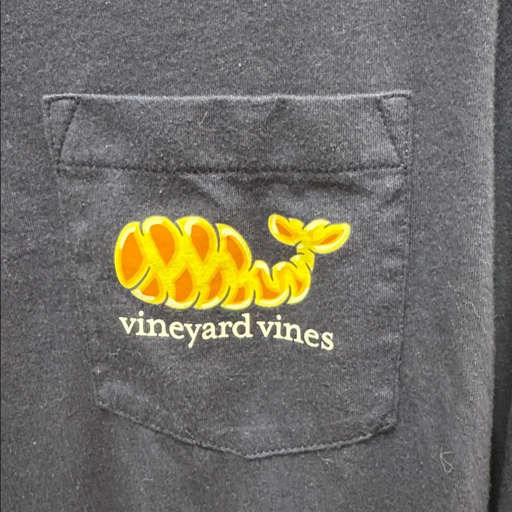 Vineyard Vines Menorah T-Shirt Long Sleeve Men Navy Blue Crewneck M, like new - Picture 4 of 7